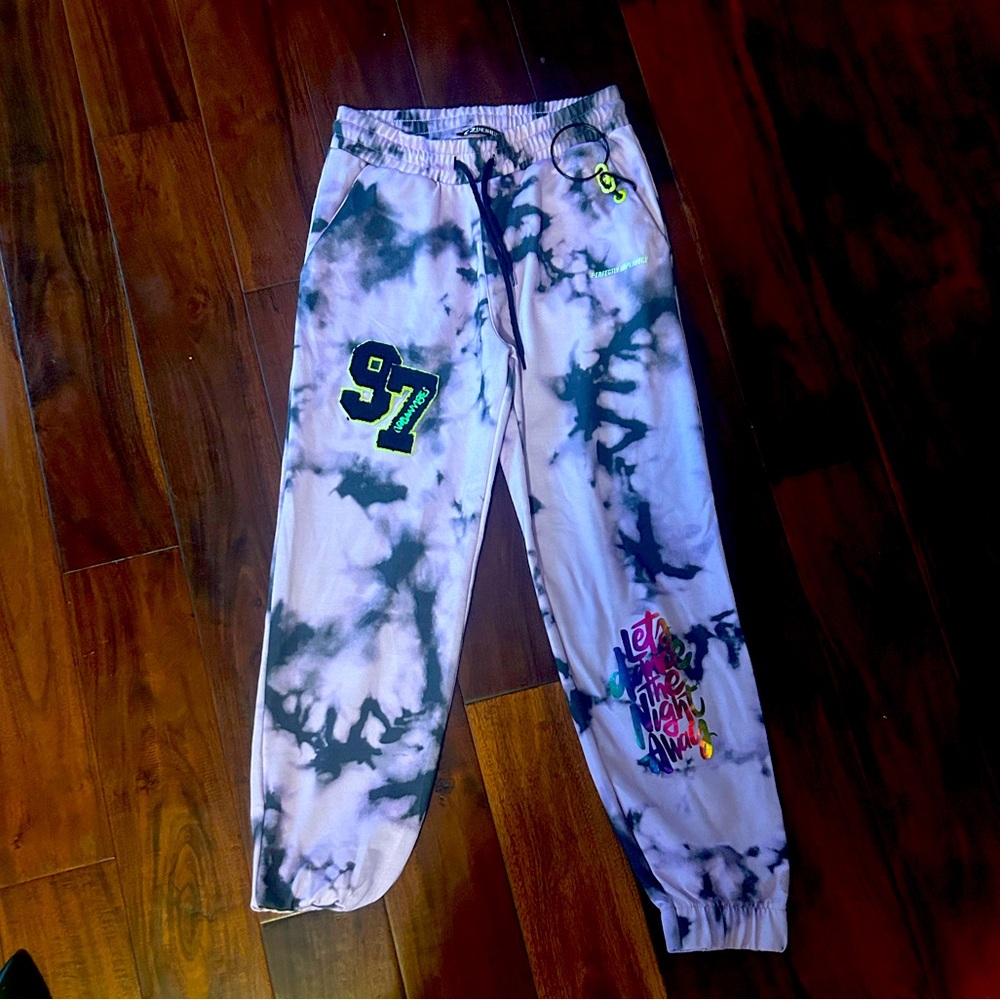 Q Design Lab Sweatpants